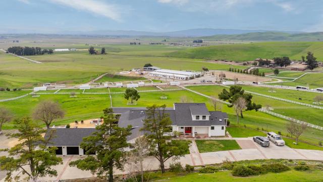 6033 Dagnino Road, Livermore CA: https://media.crmls.org/mediaz/6872e02e-aeec-425c-8e30-7c2ae3d5f794.jpg