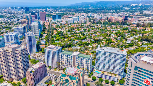 10501 Wilshire Boulevard, Los Angeles, California 90024, 2 Bedrooms Bedrooms, ,2 BathroomsBathrooms,Condominium,For Sale,Wilshire,24413872