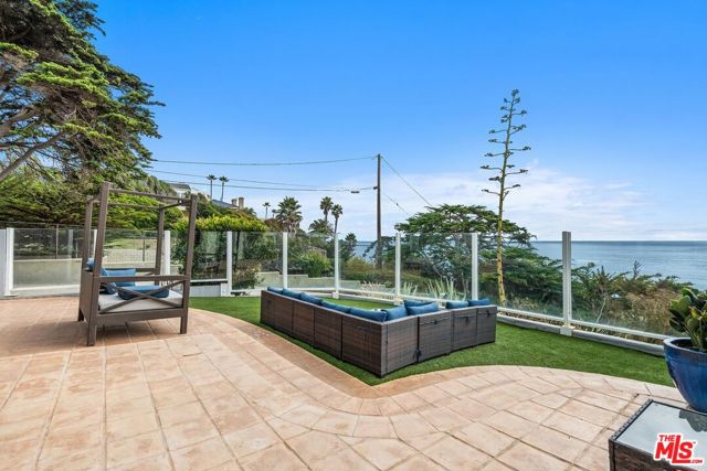 Drew Fenton | 11834 Pacific Coast Highway Malibu CA | MLS: 7492123 Drew Fenton | 11834 Pacific Coast Highway Malibu CA | MLS: 7492123