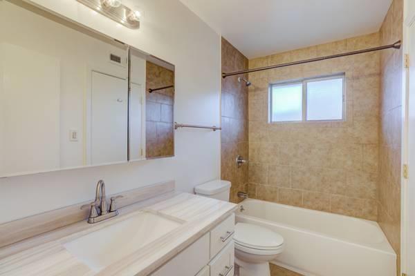 2220 Lake Road, Belmont CA: https://media.crmls.org/mediaz/6873e205-4ddb-4eb2-bf4a-156824deb13f.jpg
