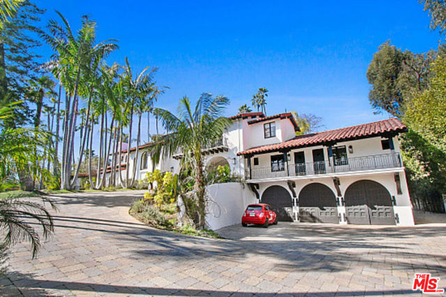9451 Sunset Boulevard, Beverly Hills CA: https://media.crmls.org/mediaz/687444ae-56f6-4a05-87a7-632b6e7b5027.jpg