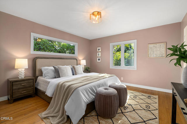 525 N Michillinda Avenue, Pasadena CA: https://media.crmls.org/mediaz/6875ee36-8531-4a11-ab70-f6b06b8f04f3.jpg