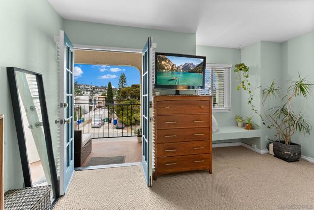 3111 Ingelow St., San Diego CA: https://media.crmls.org/mediaz/6875f234-3b08-483f-b694-c623a2f6de10.jpg