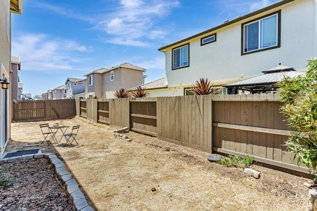 536 Datura Drive, Vacaville CA: https://media.crmls.org/mediaz/6876366a-c4ce-40b1-83d4-8be644013edc.jpg
