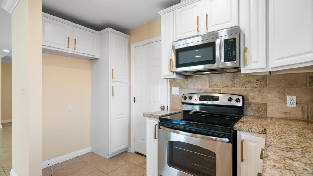 MLS #219136556DA image #8