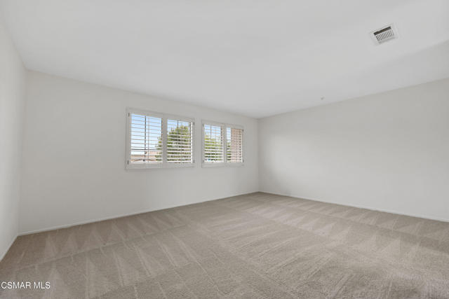 1532 Lorena Drive, Oxnard CA: https://media.crmls.org/mediaz/68773efe-5c34-4476-9f8e-cc16cd89221a.jpg