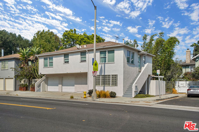 1423 Cloverfield Boulevard Santa Monica, California First time on the market, major renovation - and room to add value. This incredible triplex WILL BE DELIVERED VACANT and offers a larger unit downstairs that opens to a private and serene backyard. Dining area can be converted into a 2nd bedroom (closet remains). The two upstairs 1 bed/1 bath units, and the downstairs unit all have brand new stainless steel appliances, washer/dryer and air conditioning. All units are separately metered. There are two single car enclosed garages and 2 tandem parking spots behind the building. ADU plans have been drawn to convert the garages into a 300 SF rentable ADU. Close proximity to Schader Park, the Santa Monica Water Garden Park, Bay Club Gym, the LA Metro (26th/Bergamot Station), Ralphs and Whole Foods Market, restaurants, coffee shops, CVS, and more. Photos of the downstairs unit and one upstairs unit provided.