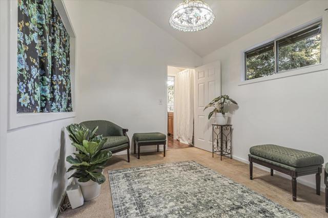 Image 11 of 39 For 1045 Forest Way