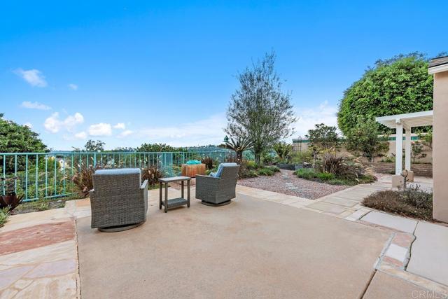 Detail Gallery Image 30 of 45 For 4459 Dorchester Pl, Carlsbad,  CA 92010 - 3 Beds | 2 Baths