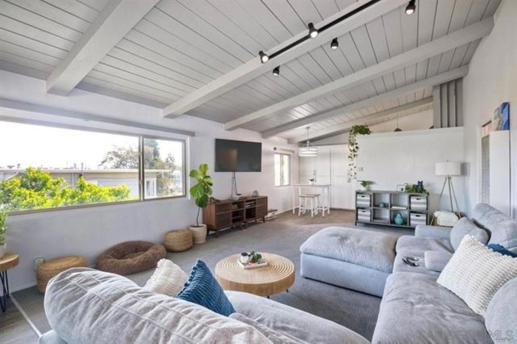 MLS #250043716SD image #13