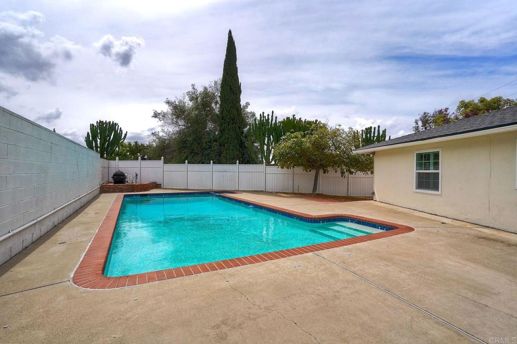 2511 Meadow Lark Dr. - photo 15