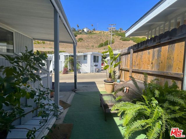 16321 Pacific Coast Highway, Pacific Palisades, California 90272, 2 Bedrooms Bedrooms, ,1 BathroomBathrooms,Residential,For Sale,Pacific Coast,24433233