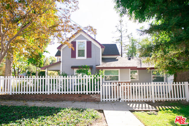 Image 2 for 557 N Wabash Ave, Glendora, CA 91741