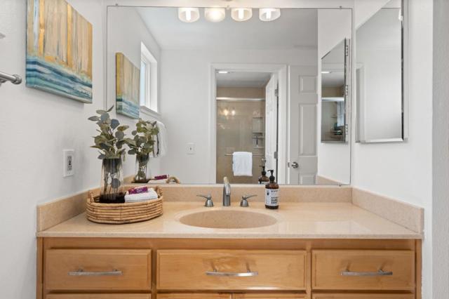 2834 Welk Cmn, Fremont CA: https://media.crmls.org/mediaz/687a2080-4445-442a-9640-d98286178dd3.jpg
