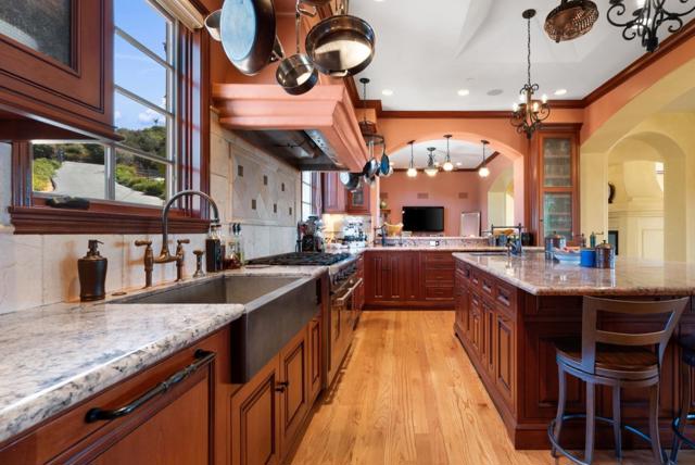 2053 Weston Road, Scotts Valley CA: https://media.crmls.org/mediaz/687b5432-978d-4744-8f1b-83d20cf5f1a6.jpg