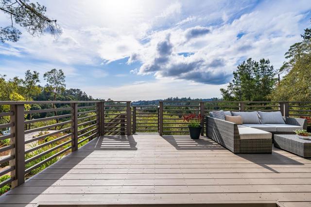 407 Quail Run, Aptos CA: https://media.crmls.org/mediaz/687bdec6-a954-4f7f-8c4d-f64f81c6aa79.jpg
