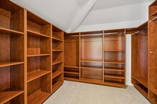 9540 Via Del Oro, Gilroy CA: https://media.crmls.org/mediaz/687d9c7b-dde0-40cb-9c81-4f4c608f83b2.jpg