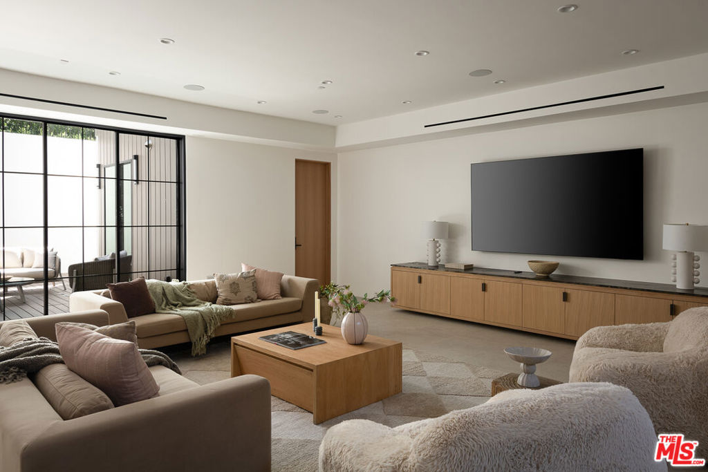 MLS #25602149 image #42