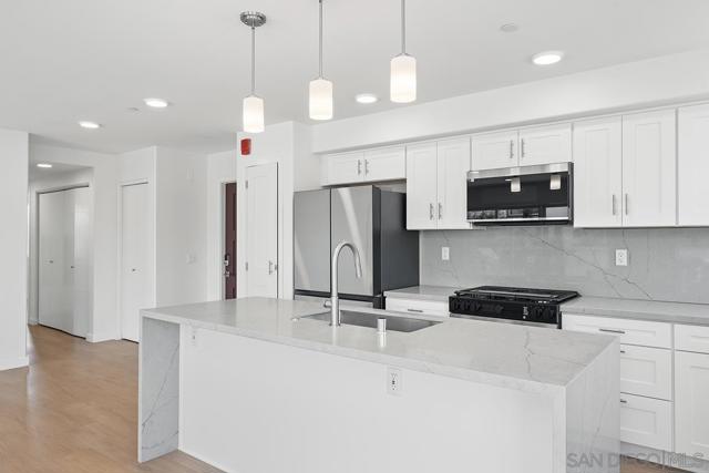 4004 Ohio St #2, San Diego CA: https://media.crmls.org/mediaz/687e3d08-c2b3-41ba-8ff0-4afd46b246c3.jpg