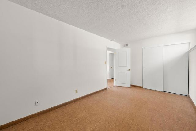 423 Riviera Drive, Union City CA: https://media.crmls.org/mediaz/687e56a4-e3dd-4c85-a031-4f1796c0969a.jpg
