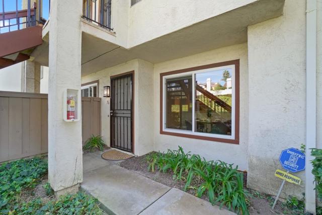 4040 Porte La Paz, San Diego CA: https://media.crmls.org/mediaz/687e6857-9a2c-4fe5-b0a3-af975b709fa5.jpg