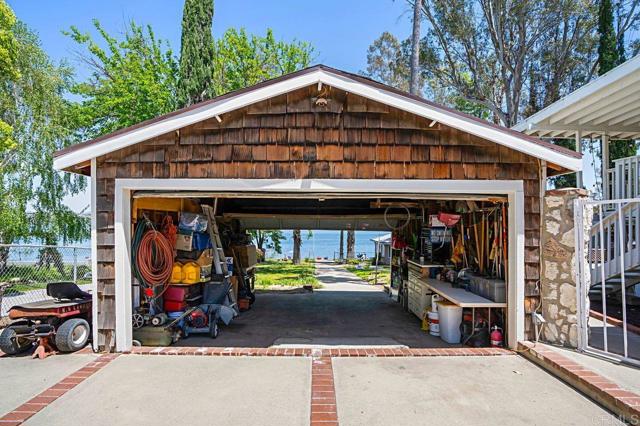 Detail Gallery Image 41 of 56 For 17030 Grand Ave, Lake Elsinore,  CA 92530 - 4 Beds | 2 Baths