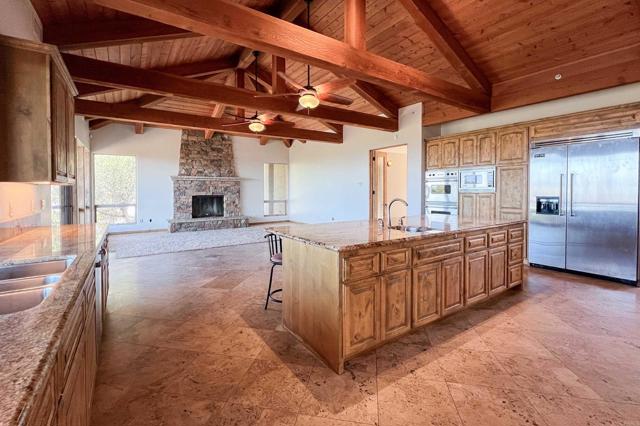 Detail Gallery Image 15 of 71 For 15711 Salida Del Sol, Ramona,  CA 92065 - 5 Beds | 4/2 Baths