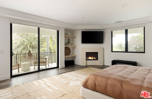 28902 Verde Mesa Lane, Malibu CA: https://media.crmls.org/mediaz/6884ed8c-e6fe-449c-8cfc-b18466d6d248.jpg