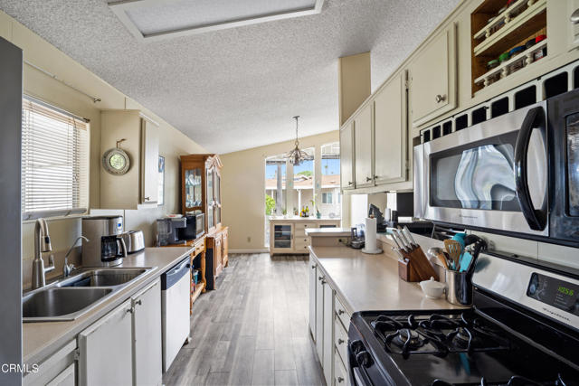 Image 13 of 41 For 1215 Anchors Way Drive 68