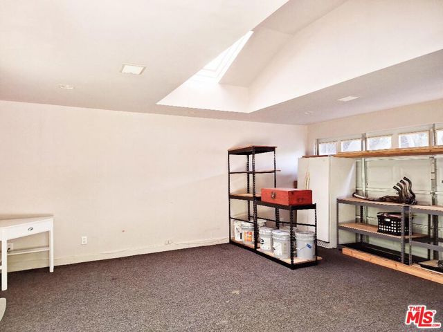 660 S Gretna Green Way, Los Angeles CA: https://media.crmls.org/mediaz/6887f5ea-3293-4cad-9ca3-74ea6b8ed1a8.jpg