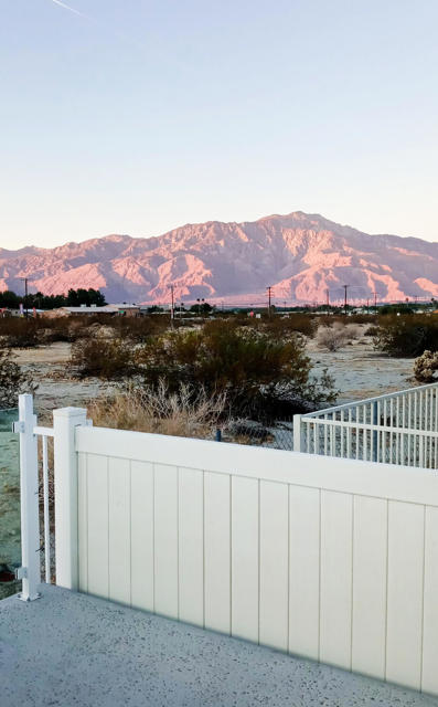 70200 Dillon Road, Desert Hot Springs CA: https://media.crmls.org/mediaz/6887ff44-9c50-4669-b164-de0d5172f3af.jpg