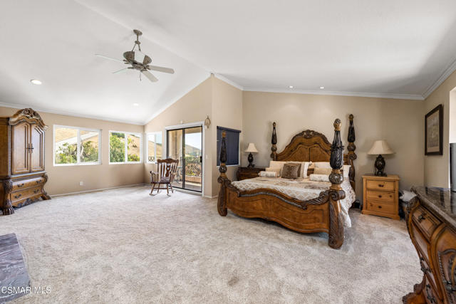 5924 Rainbow Hill Road, Agoura Hills CA: https://media.crmls.org/mediaz/6888fa9c-5355-4c38-acce-5dd5cc5d8f88.jpg