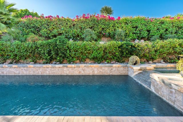 131 Vista Monte, Palm Desert, CA 92260