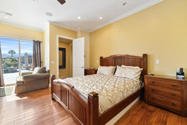 9 Via Santanella, Rancho Mirage CA: https://media.crmls.org/mediaz/688b3f1c-8f68-45e3-9a78-9948683f2e95.jpg