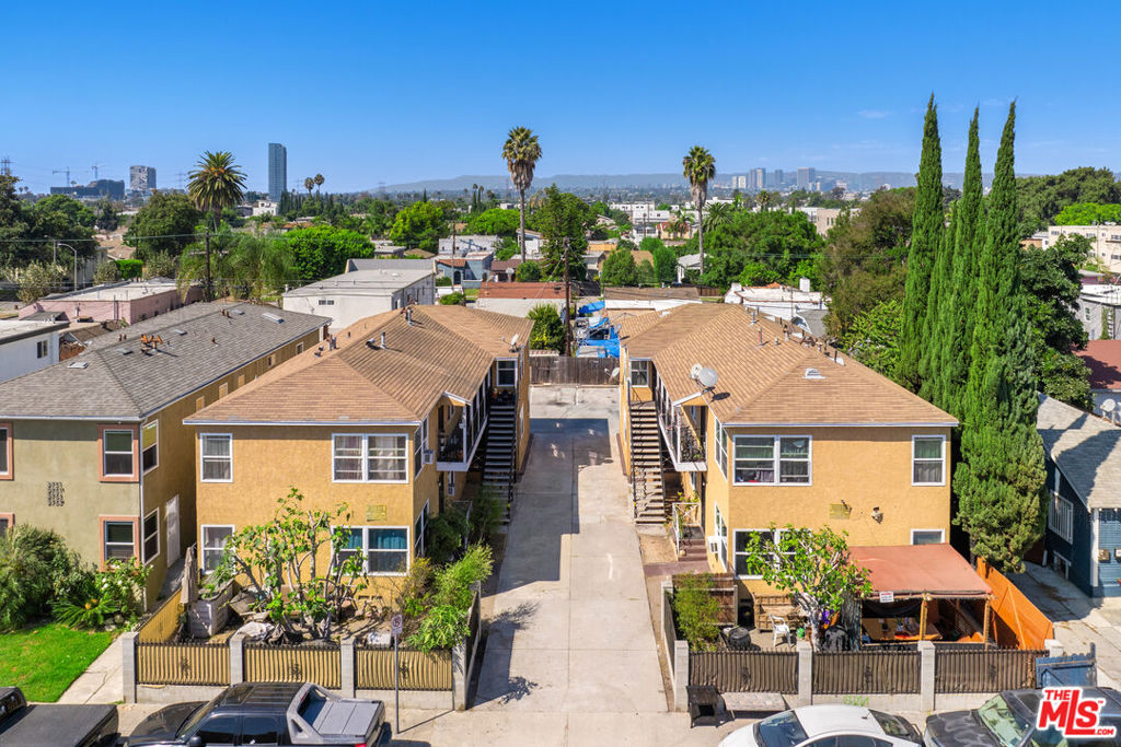 Multifamily at 2747 S Redondo Boulevard