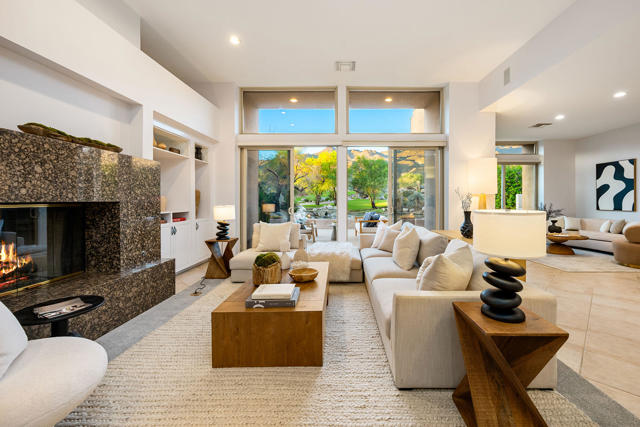 245 Kiva Court, Palm Desert, CA 92260