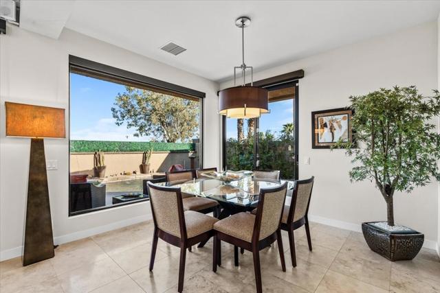 11 Vista Loma Drive, Rancho Mirage, CA 92270