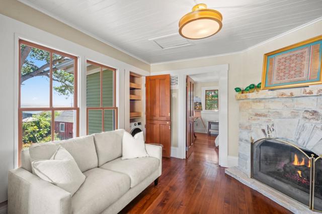519 Dickman Avenue, Monterey CA: https://media.crmls.org/mediaz/688f7a58-74b0-4890-82c2-d4bdf4423ca7.jpg