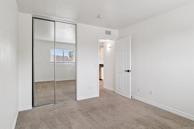 Detail Gallery Image 12 of 49 For 5010 Los Morros Way #26,  Oceanside,  CA 92057 - 2 Beds | 2 Baths