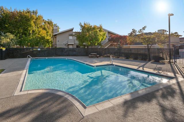 241 Bonita Lane, Foster City CA: https://media.crmls.org/mediaz/68900a5c-68ba-471a-be5e-6c2ca9dd6aed.jpg