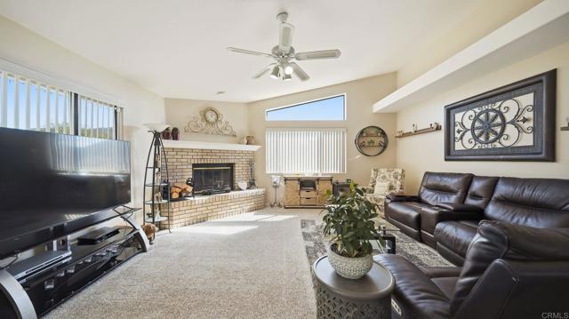 Detail Gallery Image 13 of 33 For 24586 Rutherford Rd, Ramona,  CA 92065 - 4 Beds | 2/1 Baths