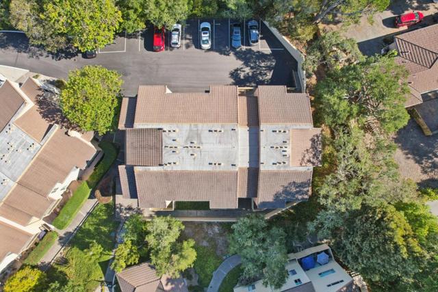 4205 Golden Oaks Lane, Monterey CA: https://media.crmls.org/mediaz/68907d5b-7d31-484a-acc0-acef966a3707.jpg