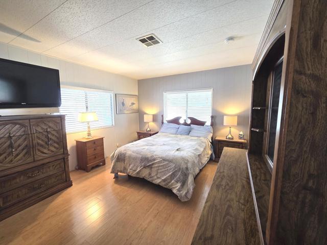 307 Little Deer, Cathedral City CA: https://media.crmls.org/mediaz/689259b2-e00c-470c-b01d-dc989dc80fe9.jpg
