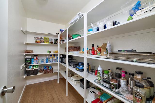 339 La Purisma Way, Oceanside CA: https://media.crmls.org/mediaz/6892edb1-a20f-4322-956a-051b1019a8ba.jpg