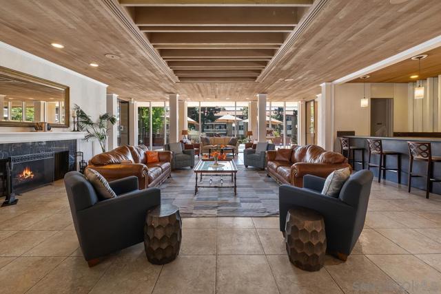 1855 Diamond St, San Diego CA: https://media.crmls.org/mediaz/689580f9-205c-4ebd-9d21-19752f3d846f.jpg