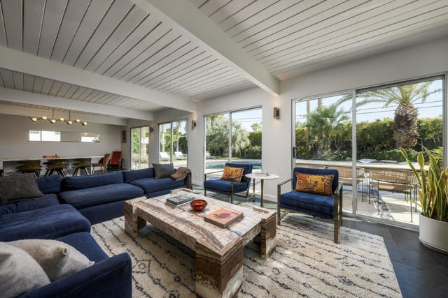 503 E Laurel Circle, Palm Springs, CA 92262