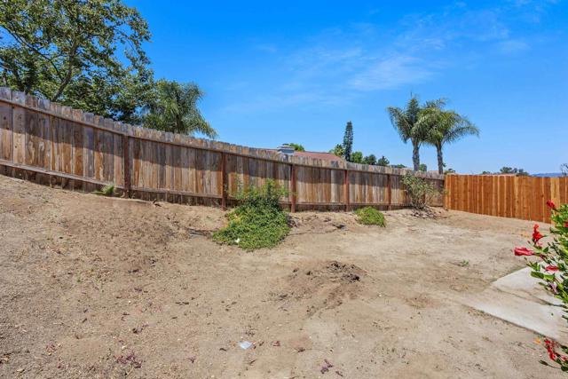 Detail Gallery Image 28 of 29 For 2035 Badger Gln, Escondido,  CA 92029 - 3 Beds | 2 Baths