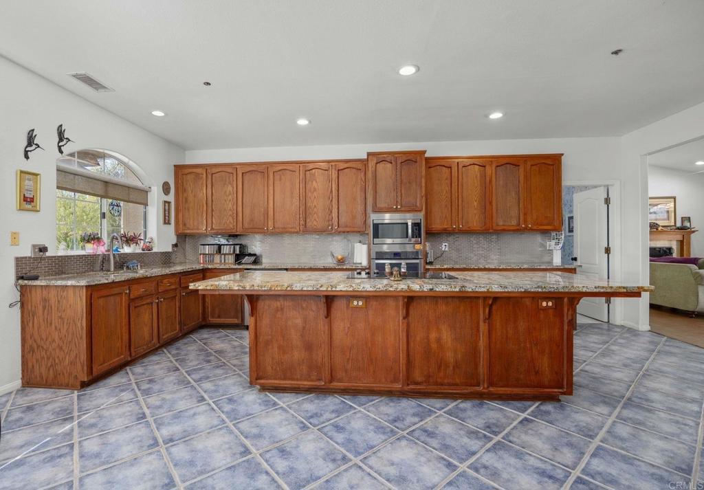 7635 Little Creek Road - photo 11