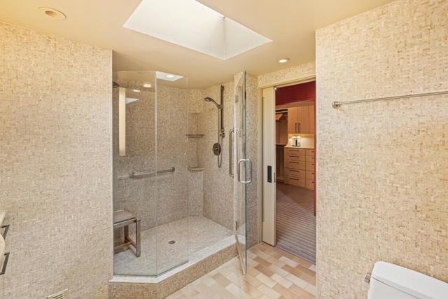 188 Monterey Dunes Way, Moss Landing CA: https://media.crmls.org/mediaz/6896b16d-3f1f-446d-a04b-c0c1e3889fc3.jpg
