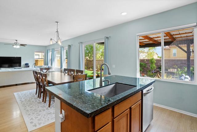 1768 Jackson Street, Chula Vista CA: https://media.crmls.org/mediaz/6897211f-ca23-4296-951b-d58868da7c9a.jpg